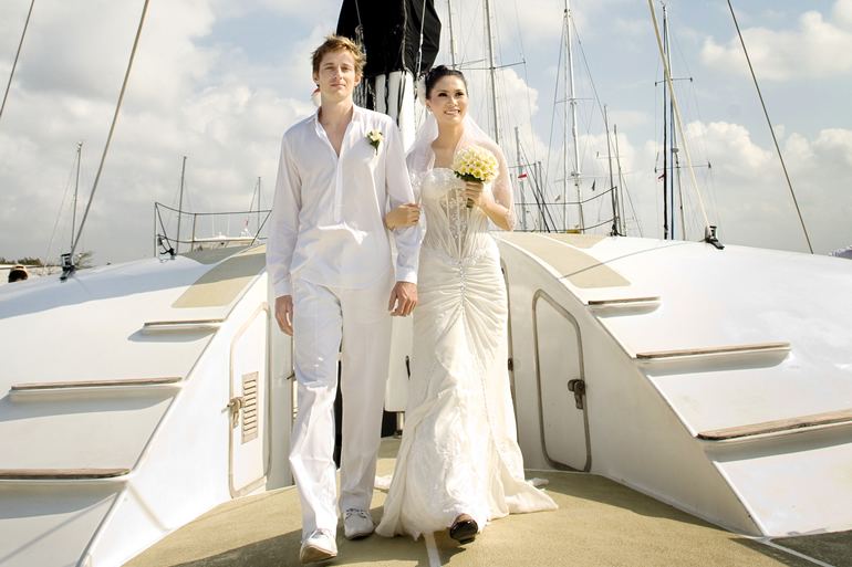 cruise wedding bali